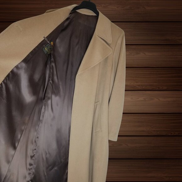 Foxwood Fashions Made in USA Beige 100% Wool Overcoat, Medium - Picture 8 of 14